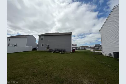 105 Zenith Court, Eastlake, OH 44095 - Photo 30