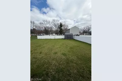 105 Zenith Court, Eastlake, OH 44095 - Photo 32