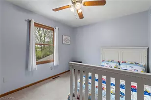 1972 Springfield Lake Blvd, Akron, OH 44312 - Photo 28