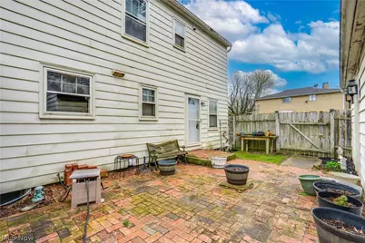 584 N Hawkins Avenue, Akron, OH 44313 - Photo 28