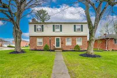 584 N Hawkins Avenue, Akron, OH 44313 - Photo 1