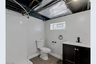 19392 Renwood Avenue, Euclid, OH 44119 - Photo 24