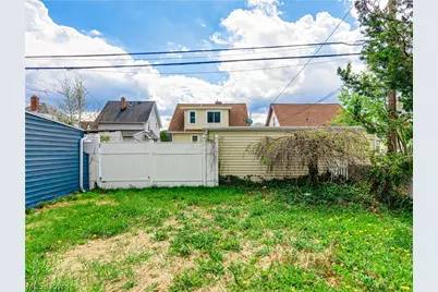 19392 Renwood Avenue, Euclid, OH 44119 - Photo 26