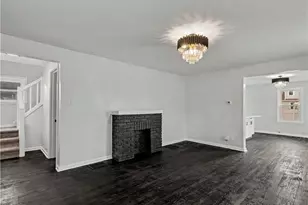 19392 Renwood Ave, Euclid, OH 44119 - Photo 8