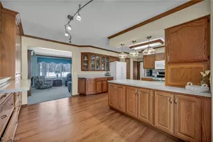 9217 Bechtel Rd, Elyria, OH 44035 - Photo 12