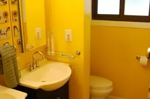 4567 Canterbury Rd, North Olmsted, OH 44070 - Photo 12
