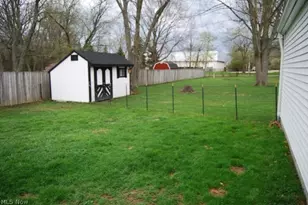 4567 Canterbury Rd, North Olmsted, OH 44070 - Photo 18