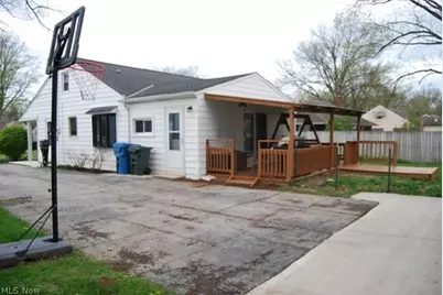 4567 Canterbury Road, North Olmsted, OH 44070 - Photo 20