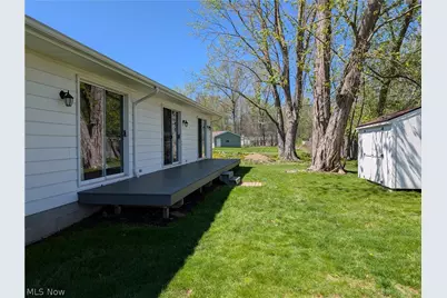 17604 Olive Avenue, Lake Milton, OH 44429 - Photo 8