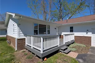 17604 Olive Ave, Lake Milton, OH 44429 - Photo 6