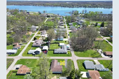 17604 Olive Avenue, Lake Milton, OH 44429 - Photo 2
