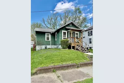 22846 Norman Avenue, Alliance, OH 44401 - Photo 2