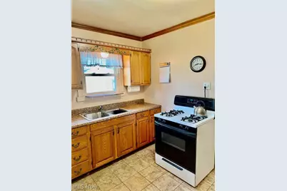 22846 Norman Avenue, Alliance, OH 44401 - Photo 12
