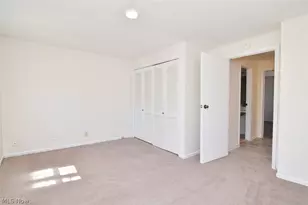 35755 Miles Rd, Moreland Hills, OH 44022 - Photo 28