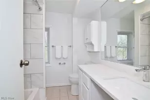 35755 Miles Rd, Moreland Hills, OH 44022 - Photo 30