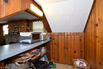 35755 Miles Road, Moreland Hills, OH 44022 - Photo 44