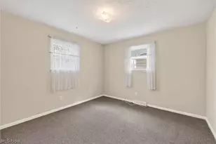4906 Albertly Ave, Parma, OH 44134 - Photo 18