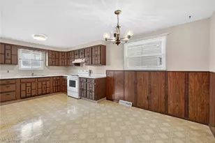 4906 Albertly Ave, Parma, OH 44134 - Photo 22