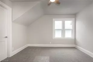 4940 E 106th St, Garfield Heights, OH 44125 - Photo 24