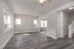 4940 E 106th St, Garfield Heights, OH 44125 - Photo 4