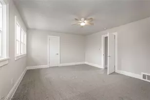 4940 E 106th St, Garfield Heights, OH 44125 - Photo 20