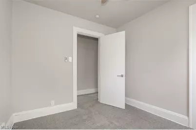 4940 E 106th Street, Garfield Heights, OH 44125 - Photo 22
