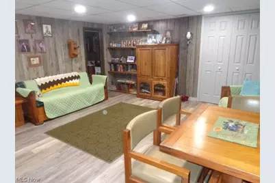 7422 Dogwood Lane, Parma, OH 44130 - Photo 38