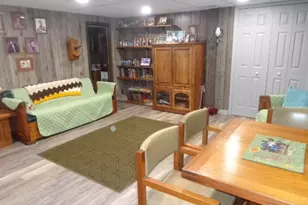 7422 Dogwood Ln, Parma, OH 44130 - Photo 38