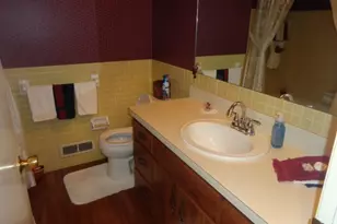7422 Dogwood Ln, Parma, OH 44130 - Photo 36