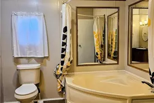 1426 Lancelot Dr, Streetsboro, OH 44241 - Photo 12