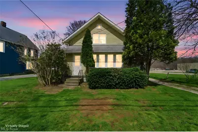 284 W Main Road, Conneaut, OH 44030 - Photo 1