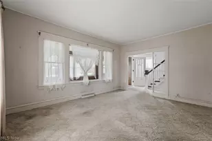 284 W Main Rd, Conneaut, OH 44030 - Photo 12