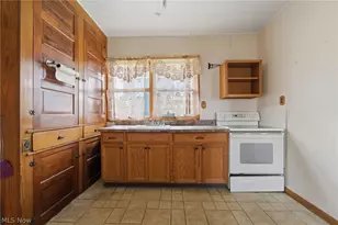 284 W Main Rd, Conneaut, OH 44030 - Photo 16