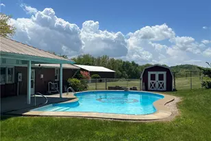 1099 Steubenville Rd SE, Carrollton, OH 44615 - Photo 4