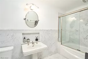 69 E Fairlawn Blvd, Akron, OH 44313 - Photo 32