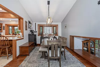 2526 Harris Road, Grandview Heights, OH 44147 - Photo 8