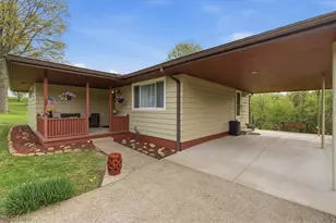 215 Highland Lake Terrace, Washington, WV 26181 - Photo 2