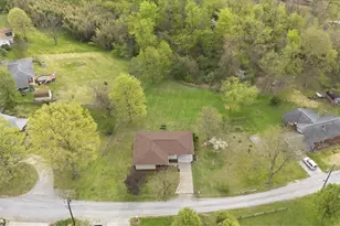 215 Highland Lake Terrace, Washington, WV 26181 - Photo 6