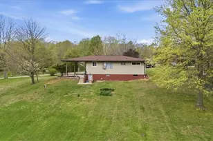 215 Highland Lake Terrace, Washington, WV 26181 - Photo 8
