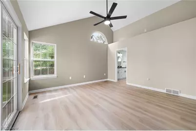 116 Vista Court, North Olmsted, OH 44070 - Photo 18