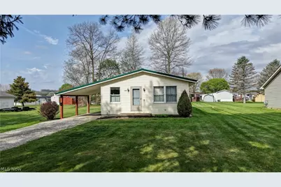 445 N George Street, West Lafayette, OH 43845 - Photo 1
