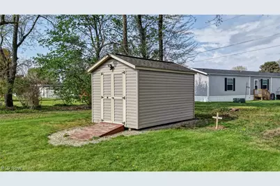 445 N George Street, West Lafayette, OH 43845 - Photo 20