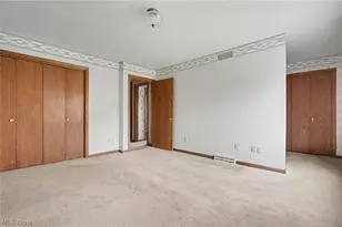 8625 4 Seasons Trail, Poland, OH 44514 - Photo 28