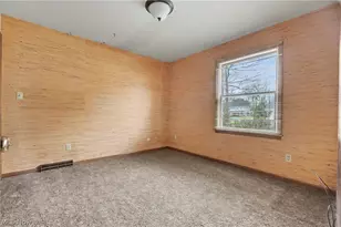 8625 4 Seasons Trail, Poland, OH 44514 - Photo 20