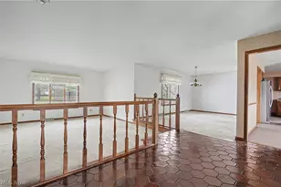 8625 4 Seasons Trail, Poland, OH 44514 - Photo 6