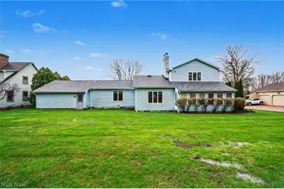 8625 Four Seasons Trail, Poland, OH 44514 - Photo 36