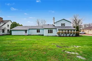 8625 4 Seasons Trail, Poland, OH 44514 - Photo 36
