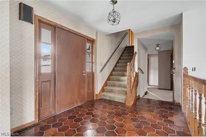 8625 Four Seasons Trail, Poland, OH 44514 - Photo 22