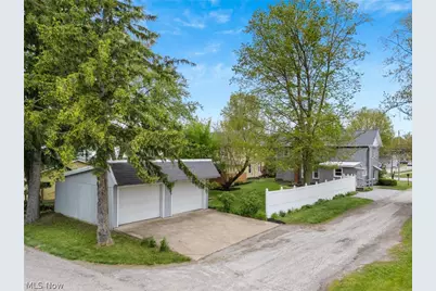 198 E Main Street, Apple Creek, OH 44606 - Photo 36