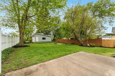 198 E Main Street, Apple Creek, OH 44606 - Photo 32